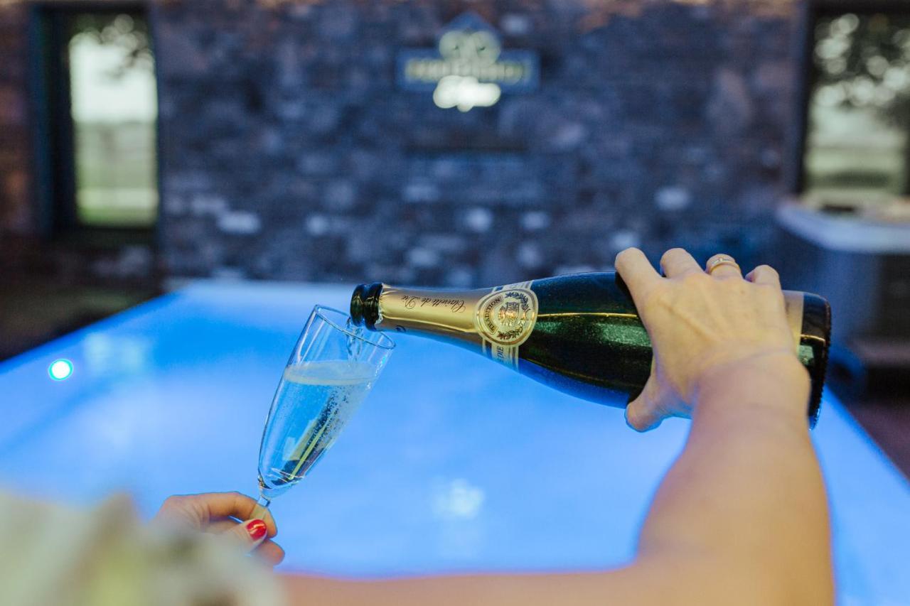 Ferienhof A&B Wellness Villa 12 Personen Hunningen Екстер'єр фото