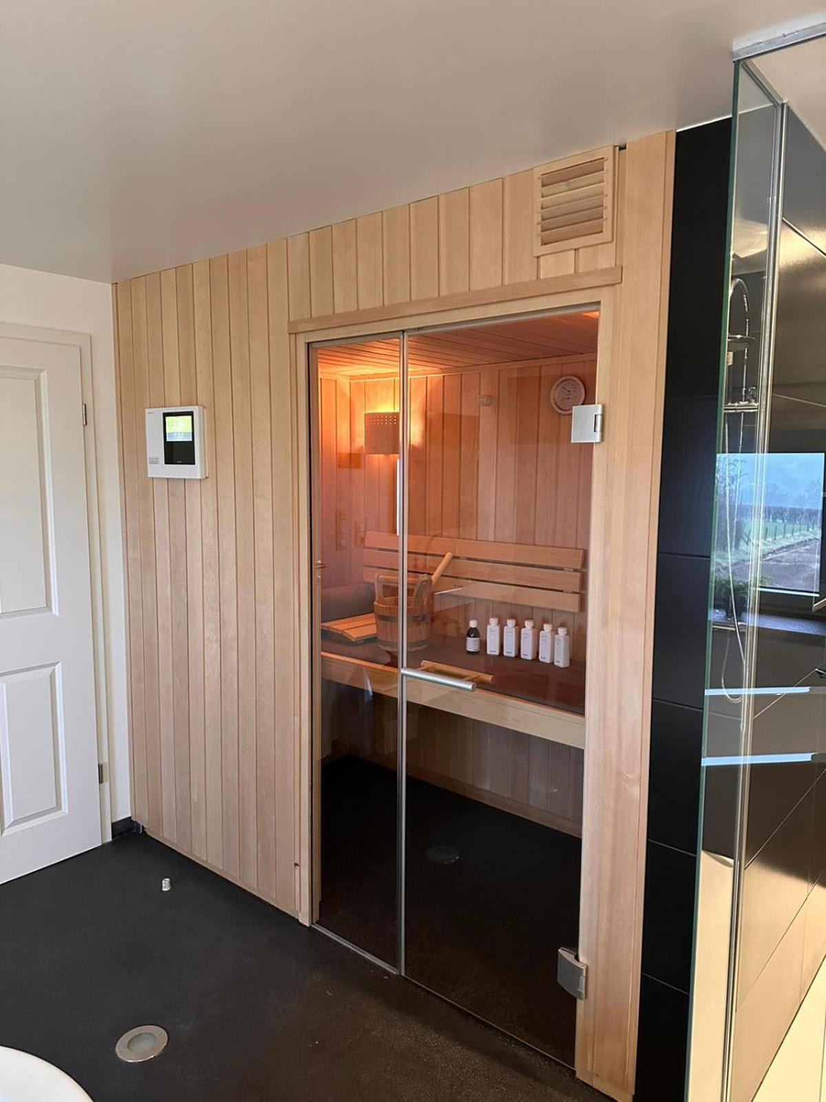 Ferienhof A&B Wellness Villa 12 Personen Hunningen Екстер'єр фото